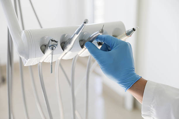 Professional Emergency Dentist technician working in Maryville, IL